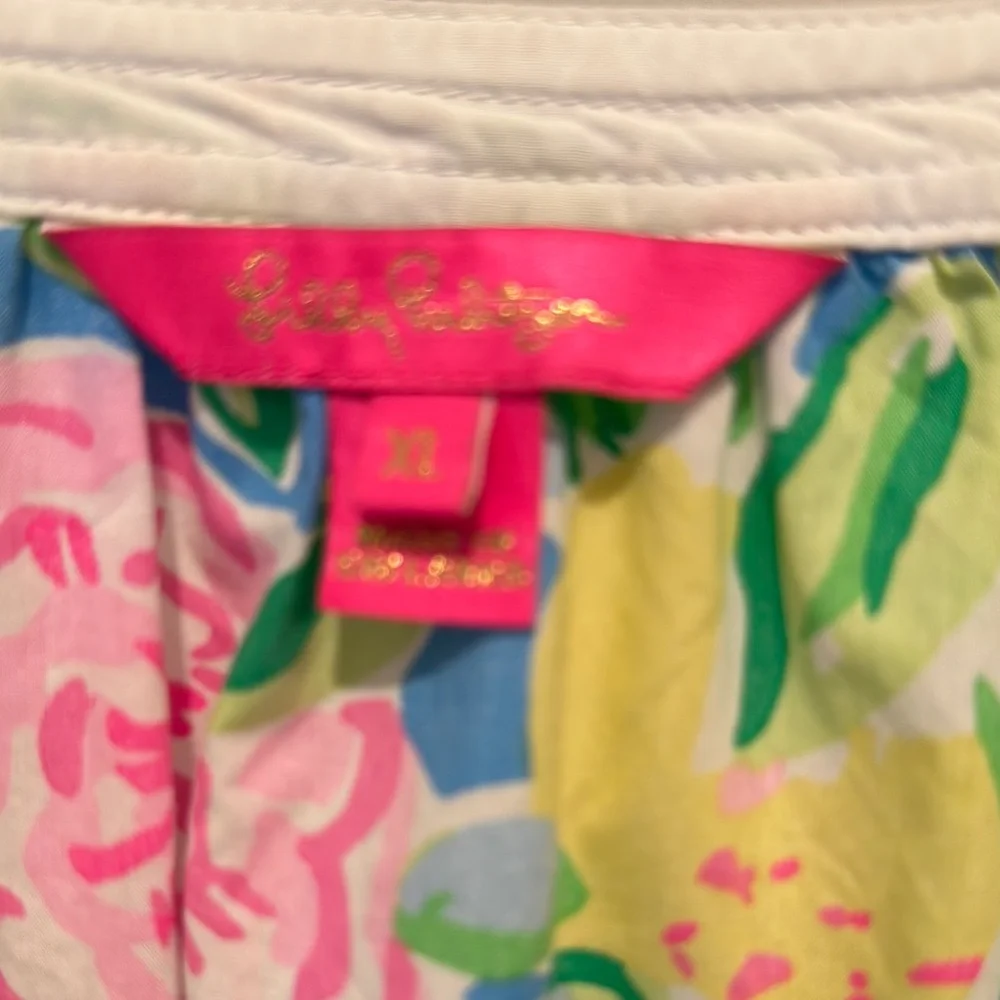 Lilly Pulitzer Green and Pink Graphic Long Sleeve Blouse - Picture 2 of 5